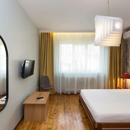 Krum's Knyaz Boris One Bedroom Modern Central Sofia